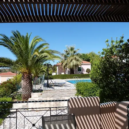 Oneira Villa *