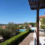 Oneira Trapezaki (Kefalonia)