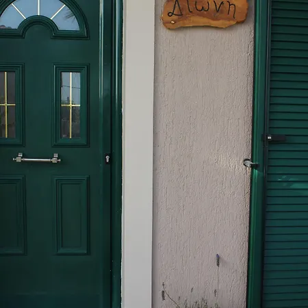 Oneira * Trapezaki (Kefalonia)