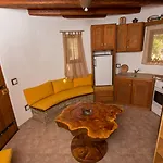 Oneira Vila *